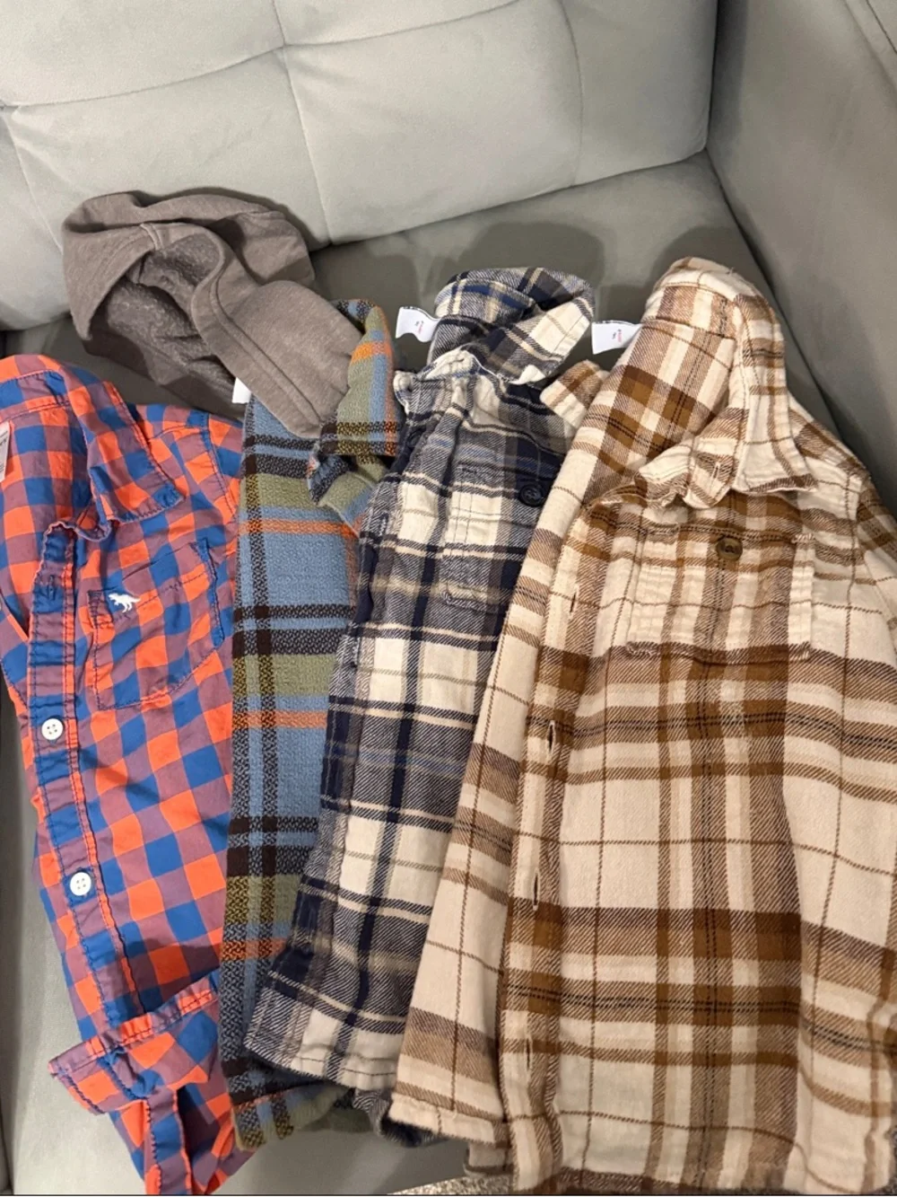 Boys 4T long sleeves